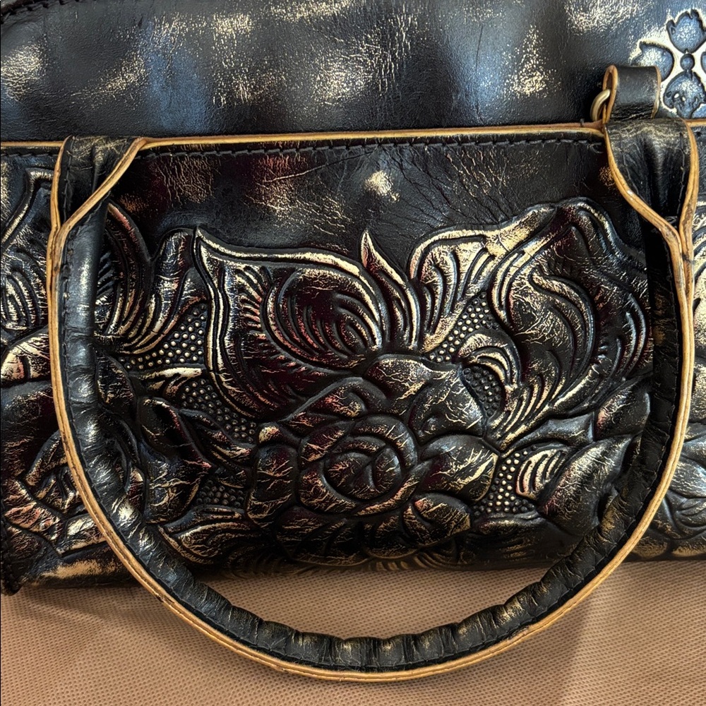 Patricia Nash purse